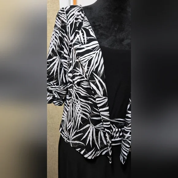 Dress #386 - Picture 8 of 12